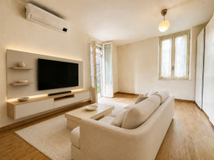 Verbania Intra, moderno appartamento con giardino privato e garage - Rif. 044