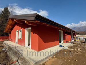 Gravellona Toce, villette di nuova costruzione con giardino privato - Rif. 028