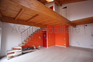 Verbania Intra centro, bilocale nuovo con soppalco - Rif. 197