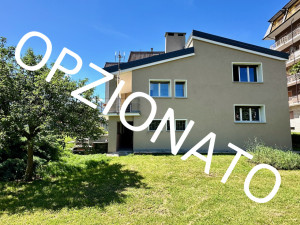 Vogogna, casa indipendente con giardino e autorimessa - Rif. 010